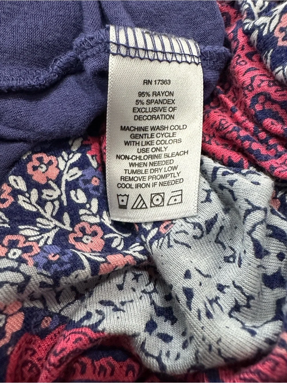 Ellen Tracy Women's Nightgown  - Size Medium
